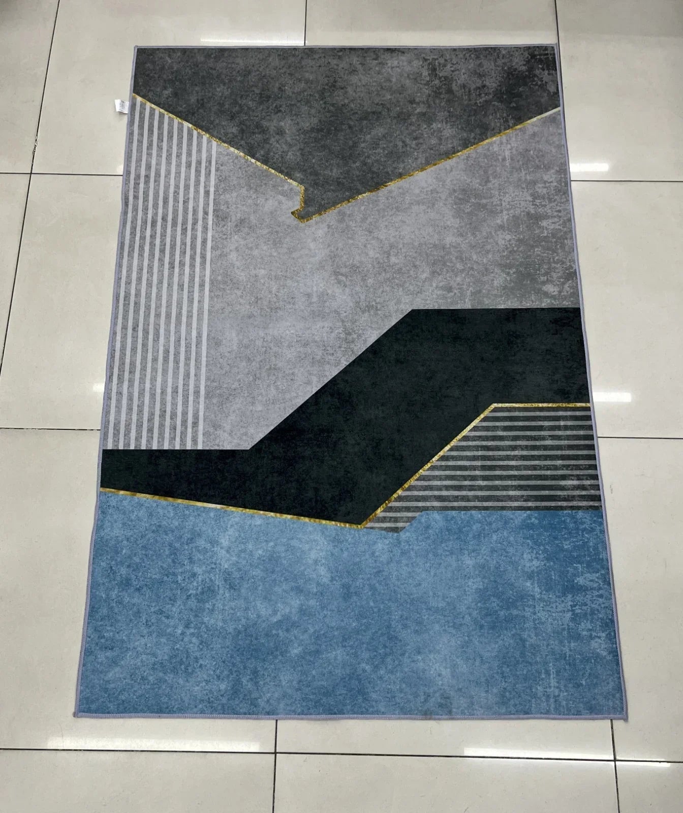 TAPETE PERSA 1.50 x 1 METRO + INDIVIDUALES